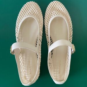 Reformation Tilly ballet flats in ivory crochet - size 7